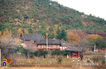 간성향교 전경