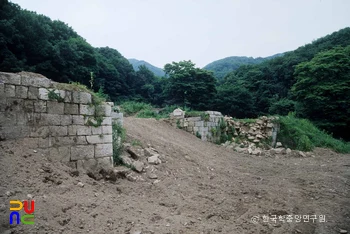 고양 북한산 중흥사지 전경