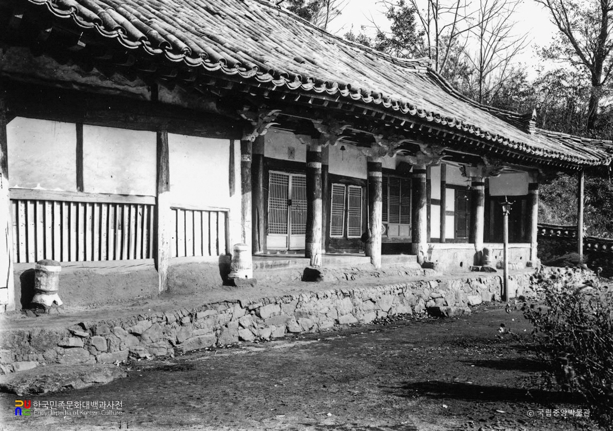 순천 선암사 선조암 정측면