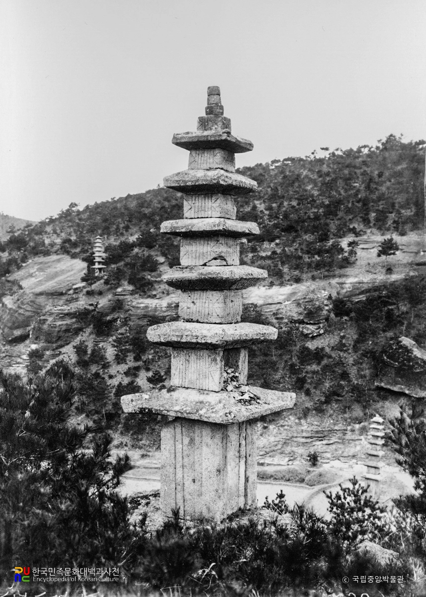 화순 운주사 제67호 석탑