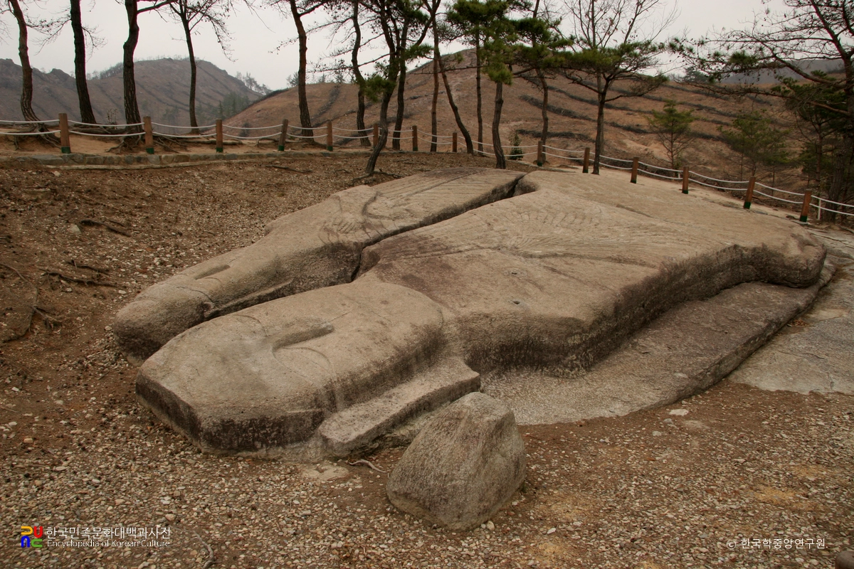 화순 운주사 와형 석조여래불