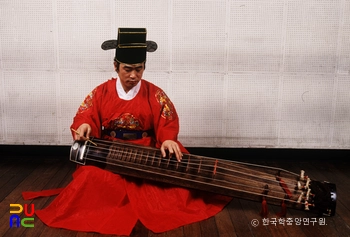거문고 연주