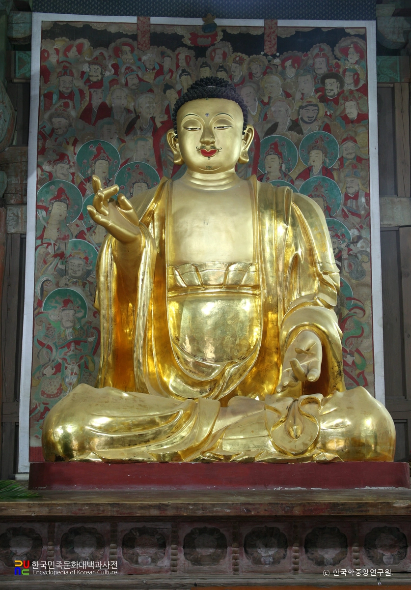 경주 기림사 소조비로자나삼불좌상