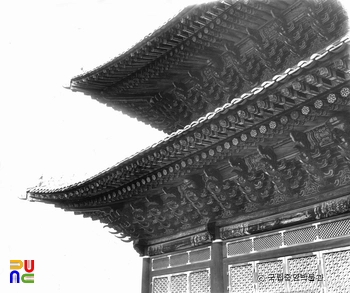서울 경복궁 근정전 처마와 공포