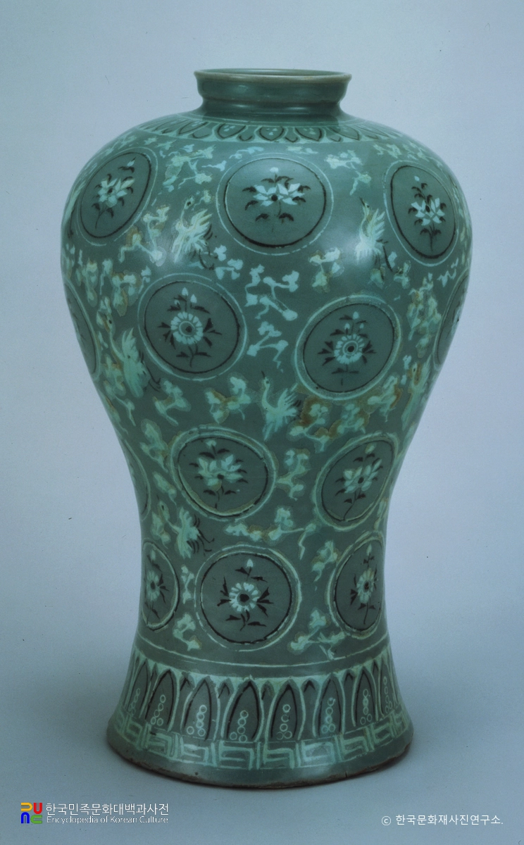 청자 상감운학모란국화문 매병