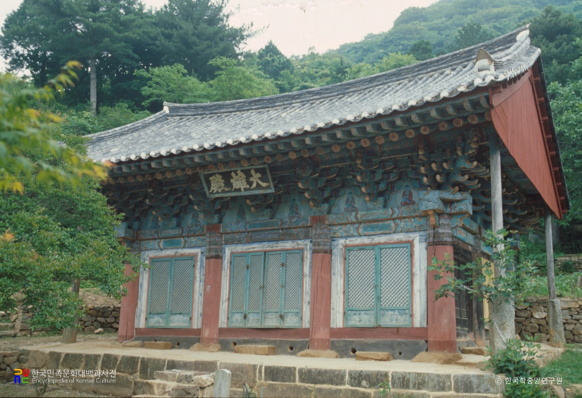문수사 대웅전