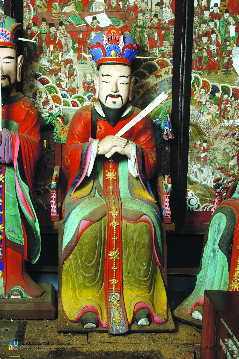 강화 전등사 목조지장보살삼존상 및 시왕상 일괄 중 제10오도전륜대왕