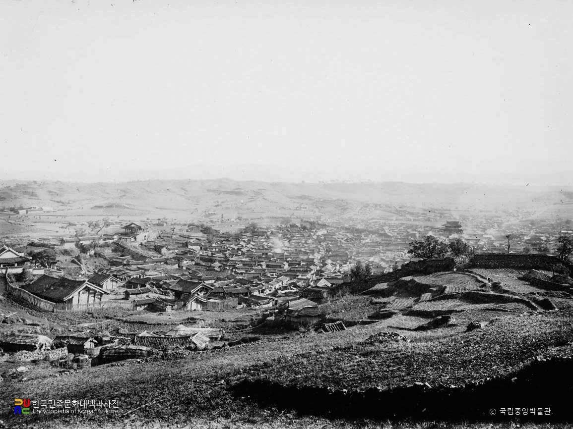 의주성 내부 전경