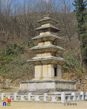 구미 죽장리 오층석탑 좌측면