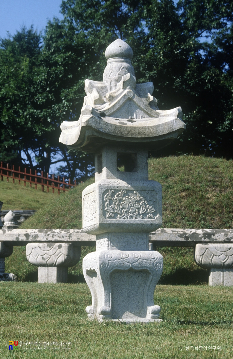구리 원릉 망주석 및 능묘 조각