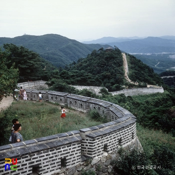 경기도 광주 남한산성 성벽