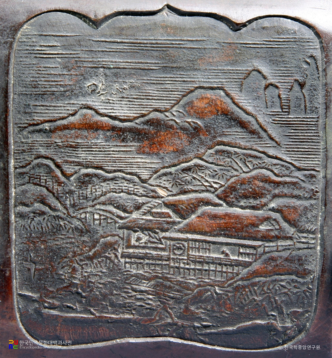 화성 용주사 청동향로 부분