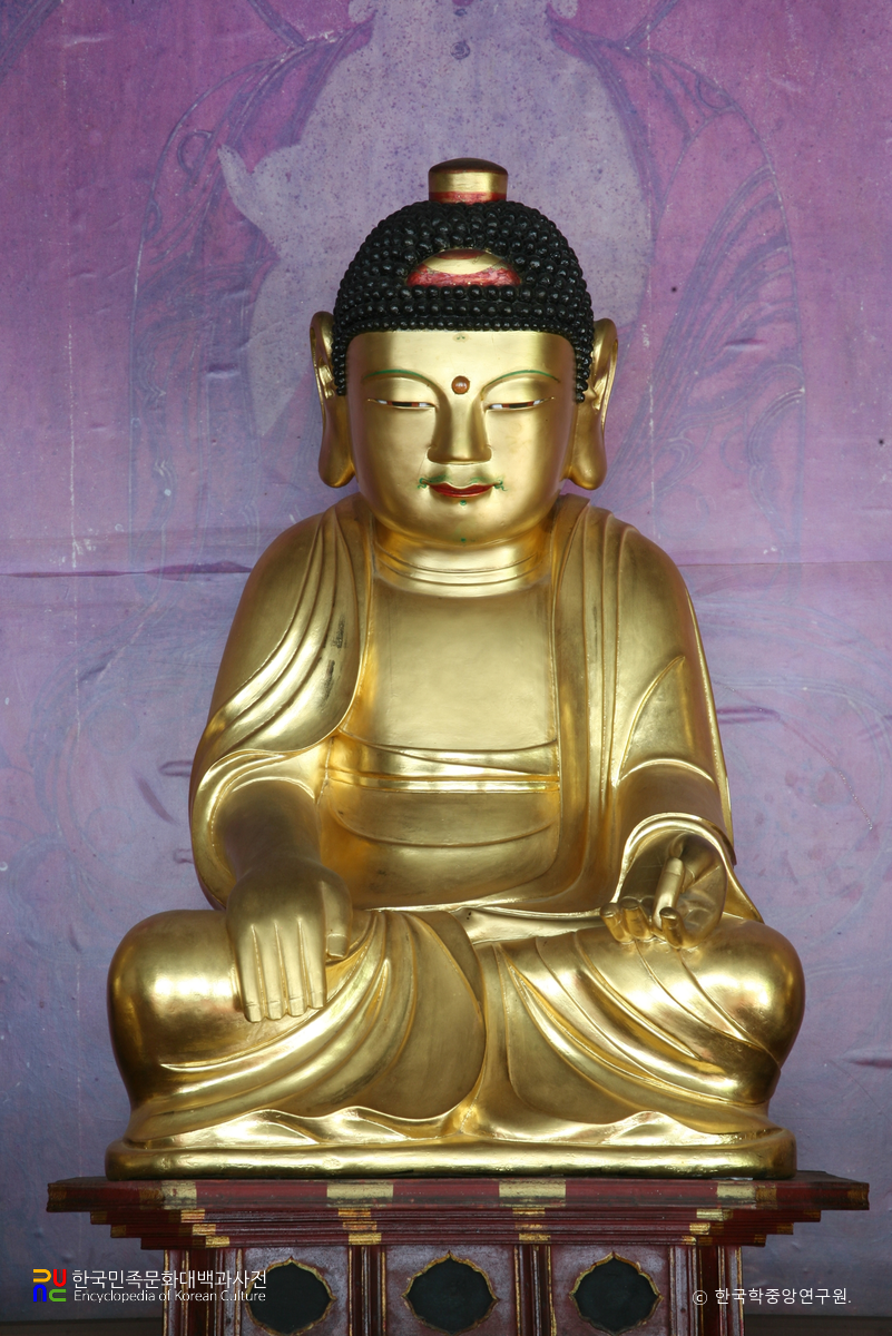 김천 봉곡사 대웅전 석조석가여래삼존상 / 석가여래좌상