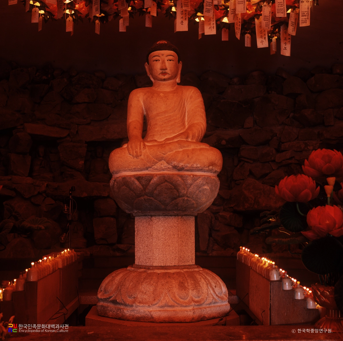 오량 석조 여래 좌상