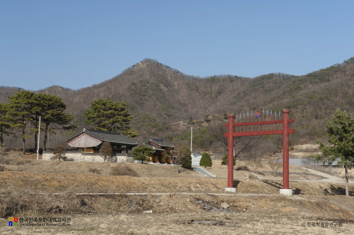연천 임장서원 전경