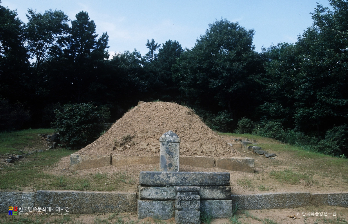 의안대군 방석 묘역