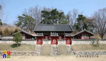 옥천향교 대성전 정면