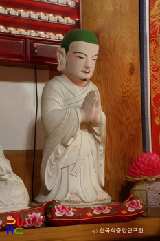 청도 덕사 영산전 석조여래삼존상 및 십육나한상