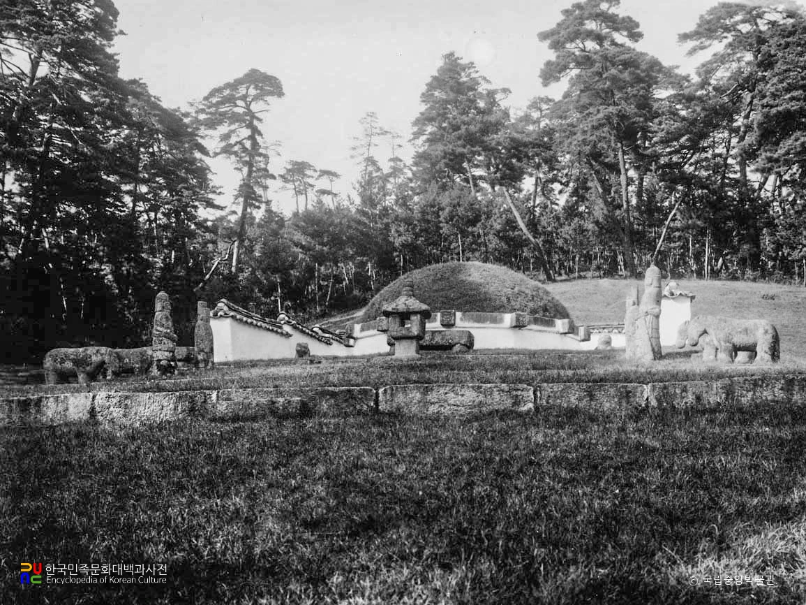 함흥 의릉 전경