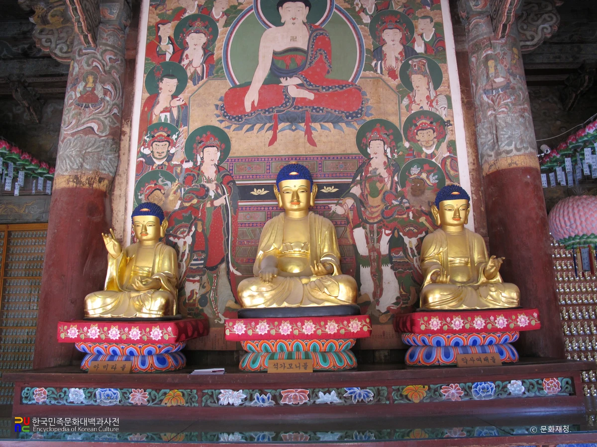 기장 장안사 석조석가여래삼불좌상