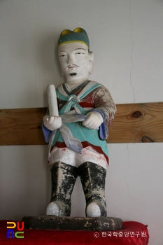 장안사 응진전 석조석가삼존십육나한상 / 사자상