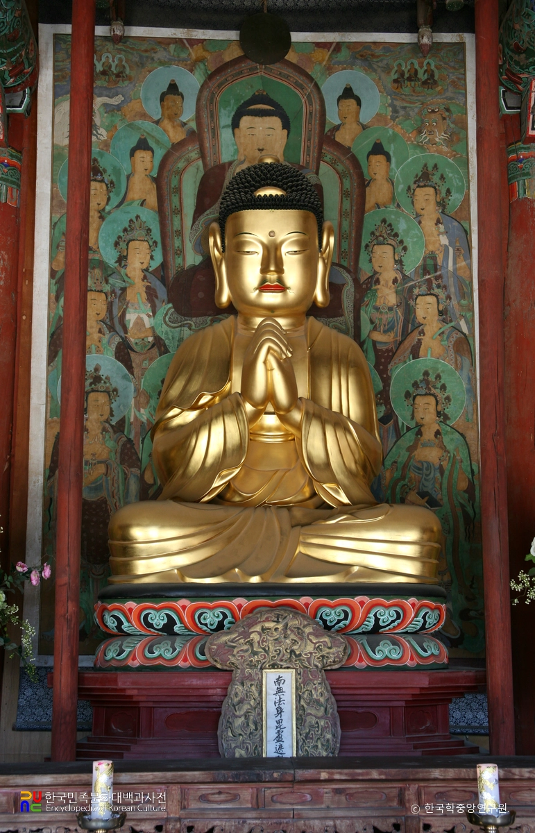 구례 화엄사 목조비로자나삼신불좌상 중 비로자나