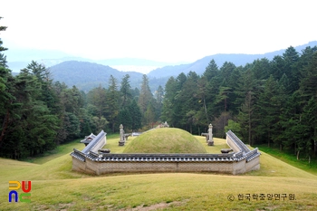 남양주 조선 수빈 박씨 휘경원 능 후면