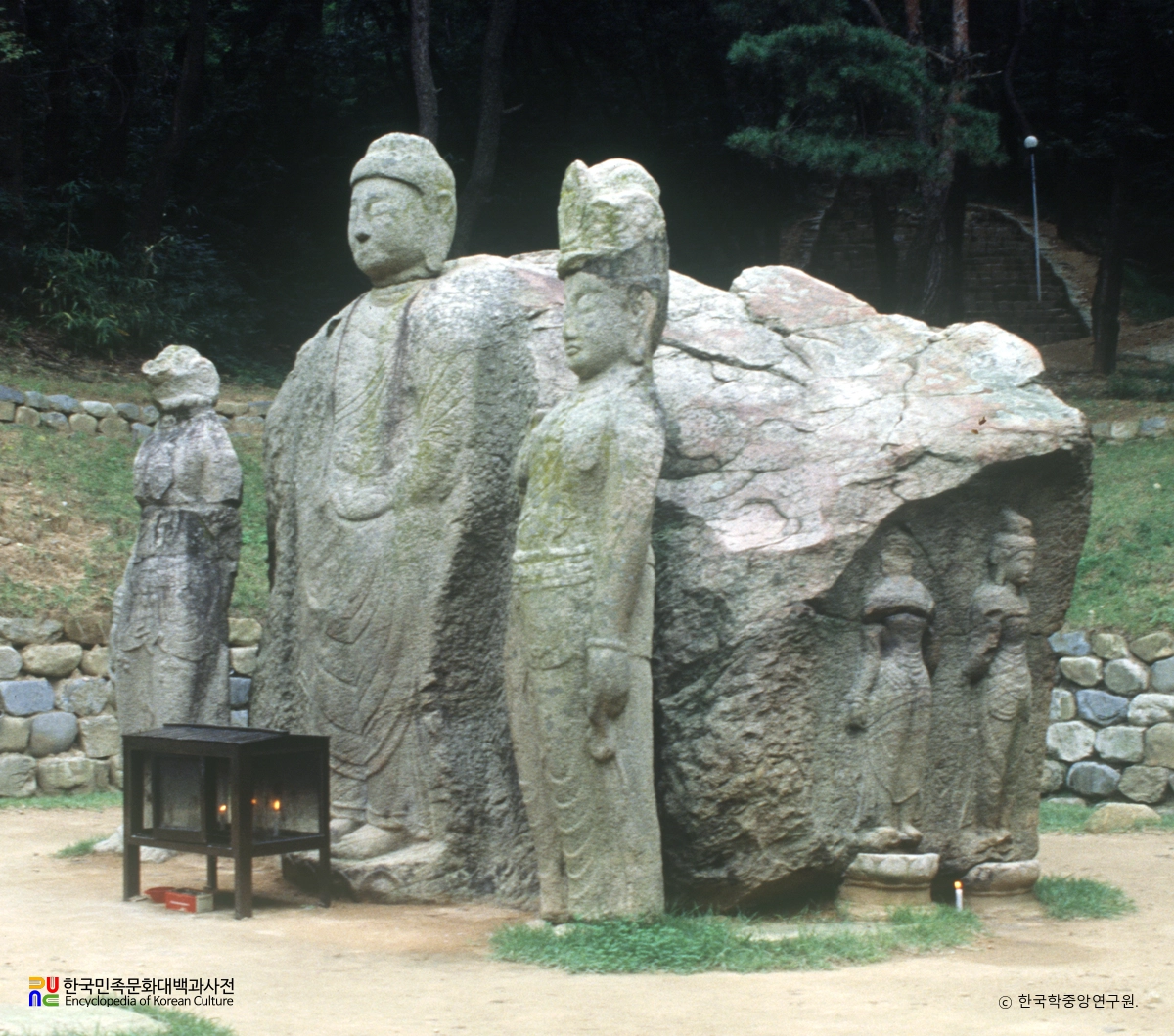 경주 굴불사지 석조사면불상 남서면