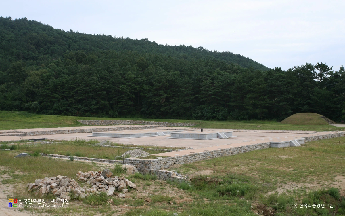 부여 능산리 사지