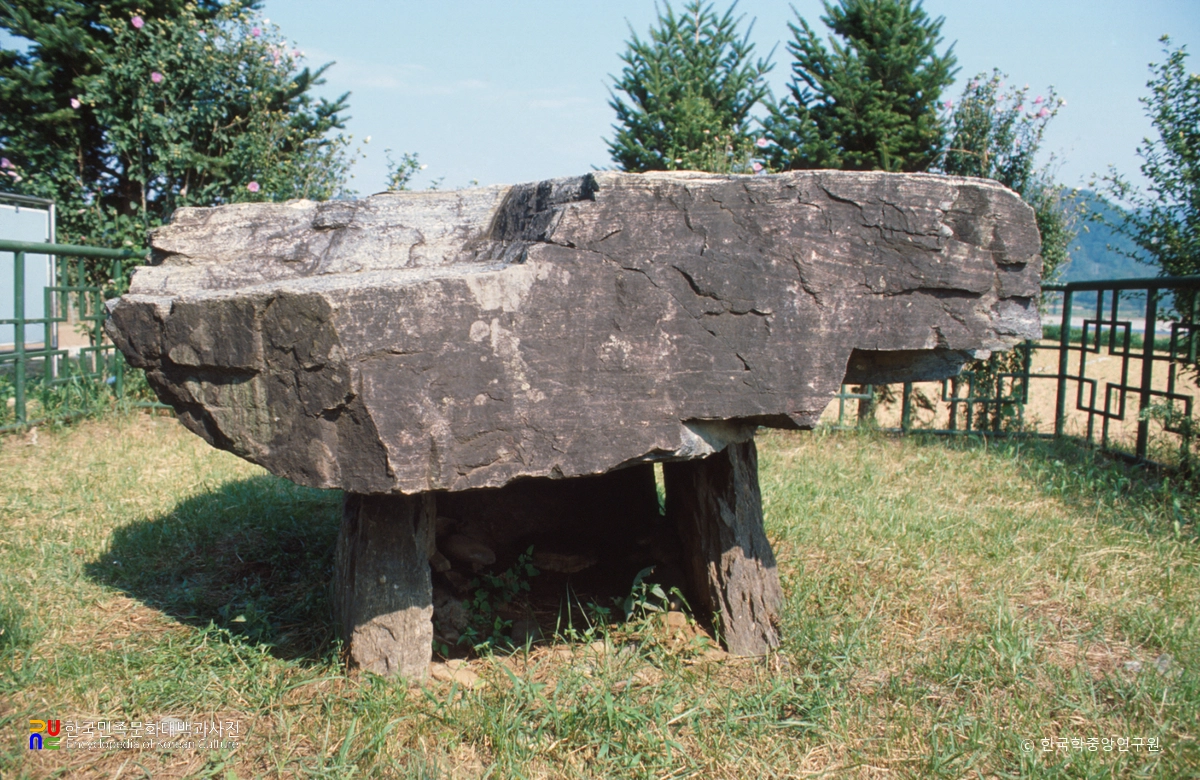 춘천 천전리 지석묘군