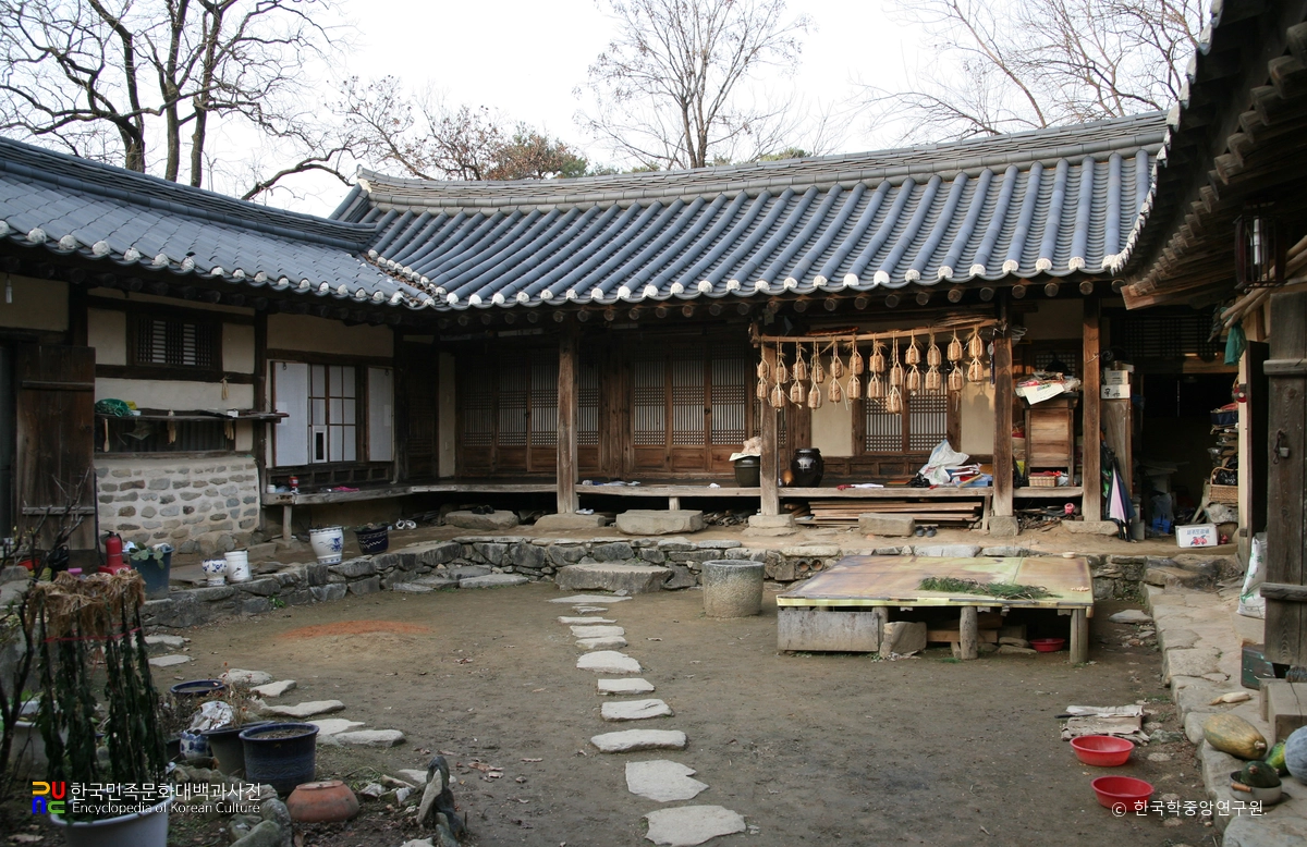 아산 외암리 참판댁 안채