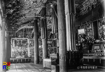 합천 해인사 대적광전 내부