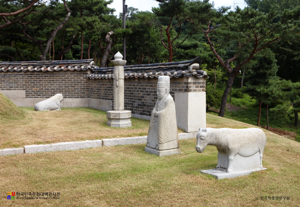 서울 숭인원 능상 우측 석물