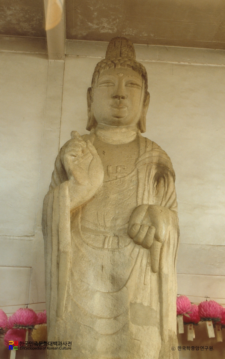 청주 용화사 석조불상군