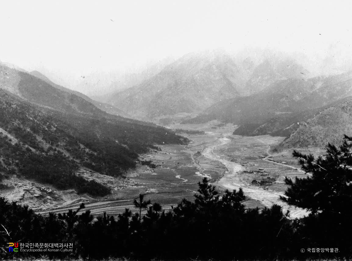 충남 공주 학봉리 요지 원경