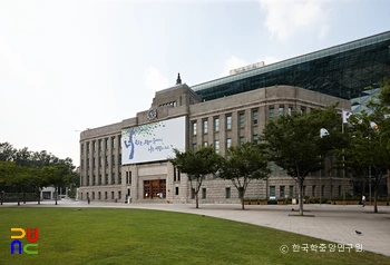 구 서울특별시청사 정측면
