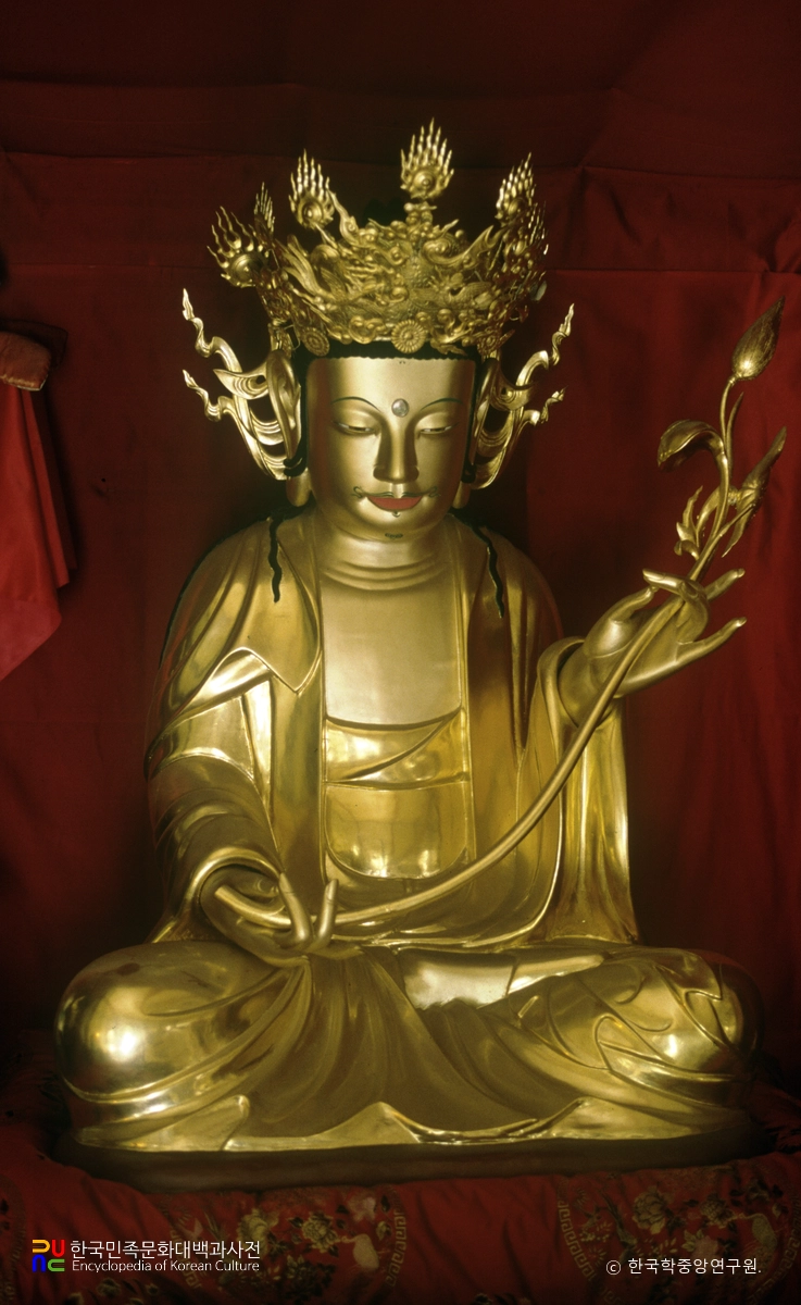 평창 상원사 목조보살좌상