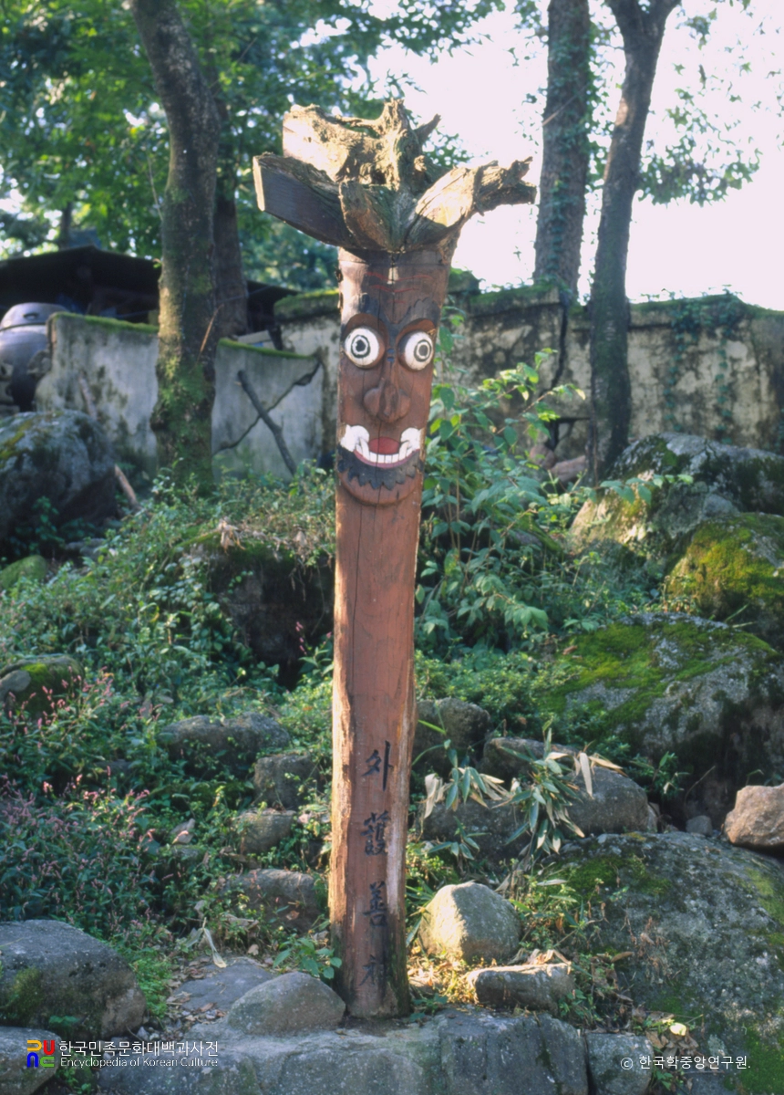 하동 쌍계사 목장승