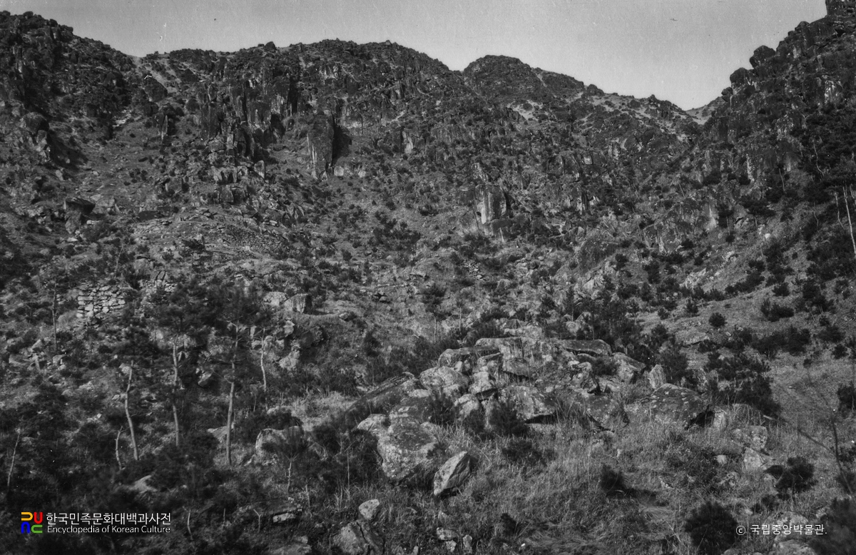 경주 남산 일원 중 약수곡 사지 전경