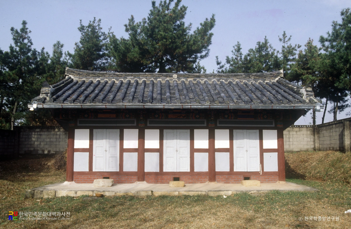전주 용강서원 사당 정면