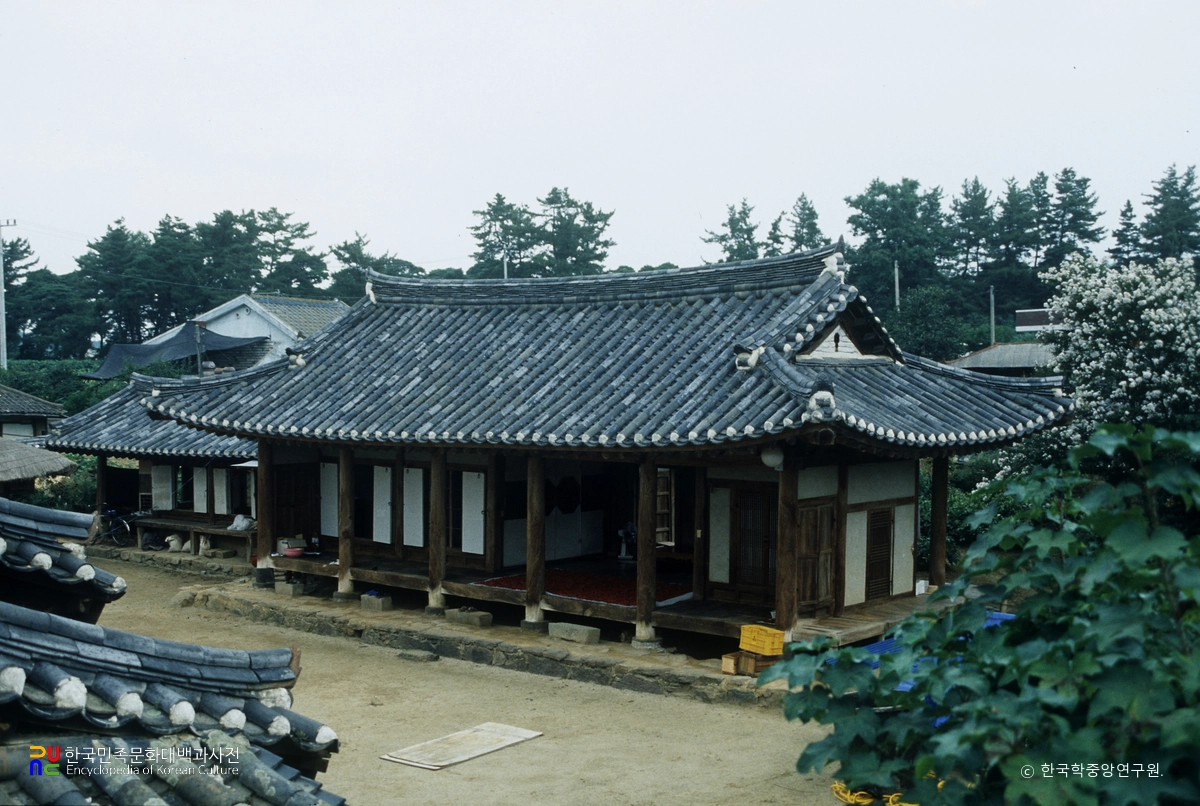 영천 만취당 사랑채 전경