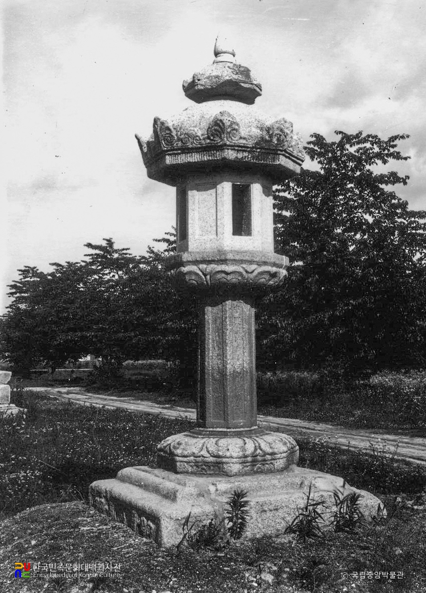 나주 서성문 안 석등 정측면