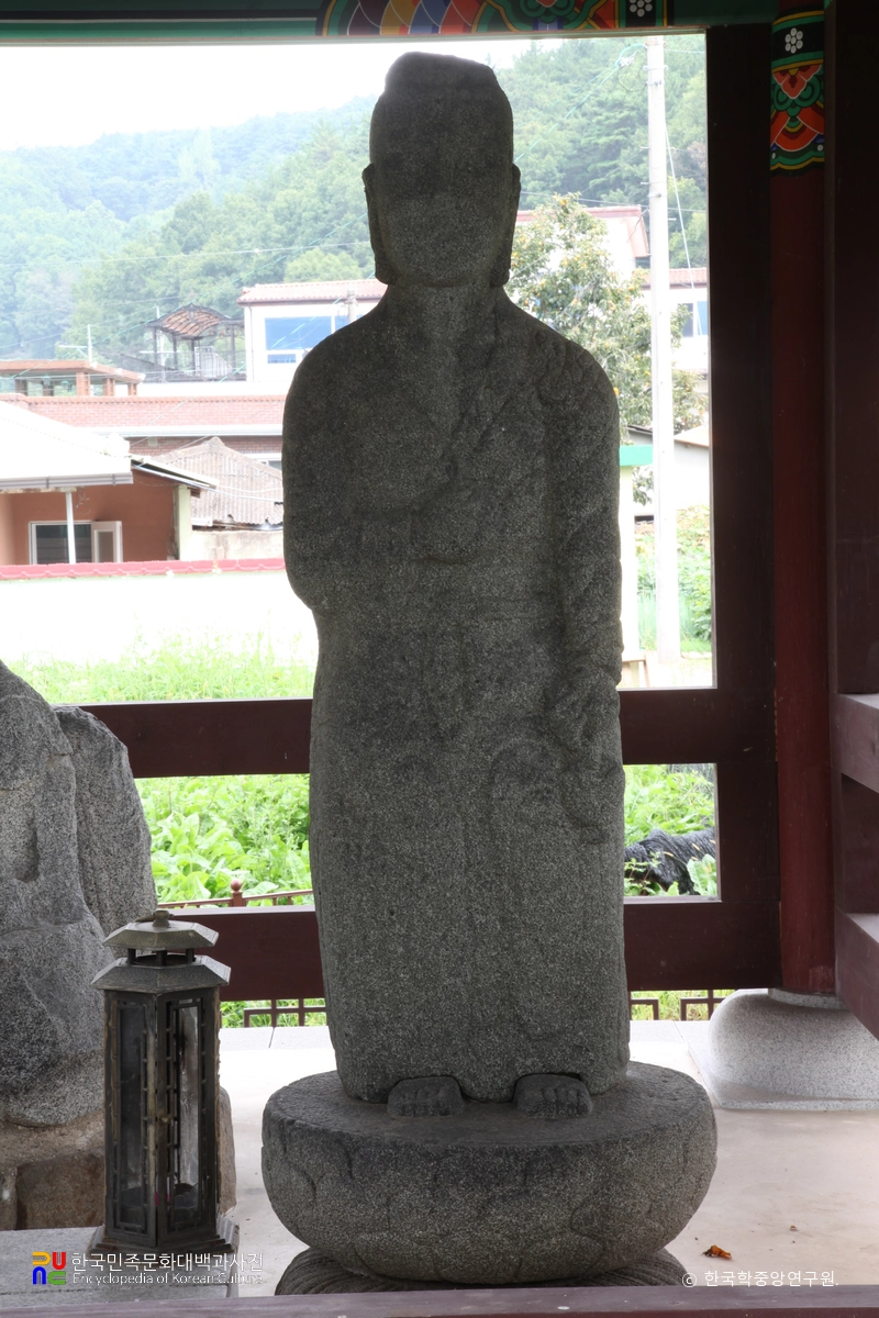 함안 대산리 석조삼존상 중 좌협시