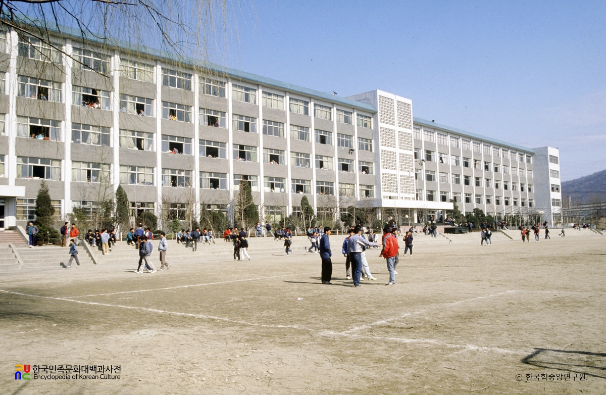 동국대학교사범대학부속고등학교