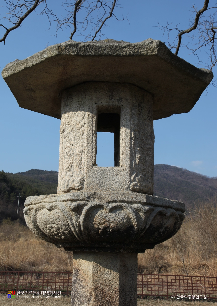 합천 백암리 석등의 화사석