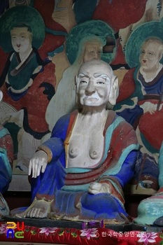 나주 다보사 영산전 소조십육나한좌상