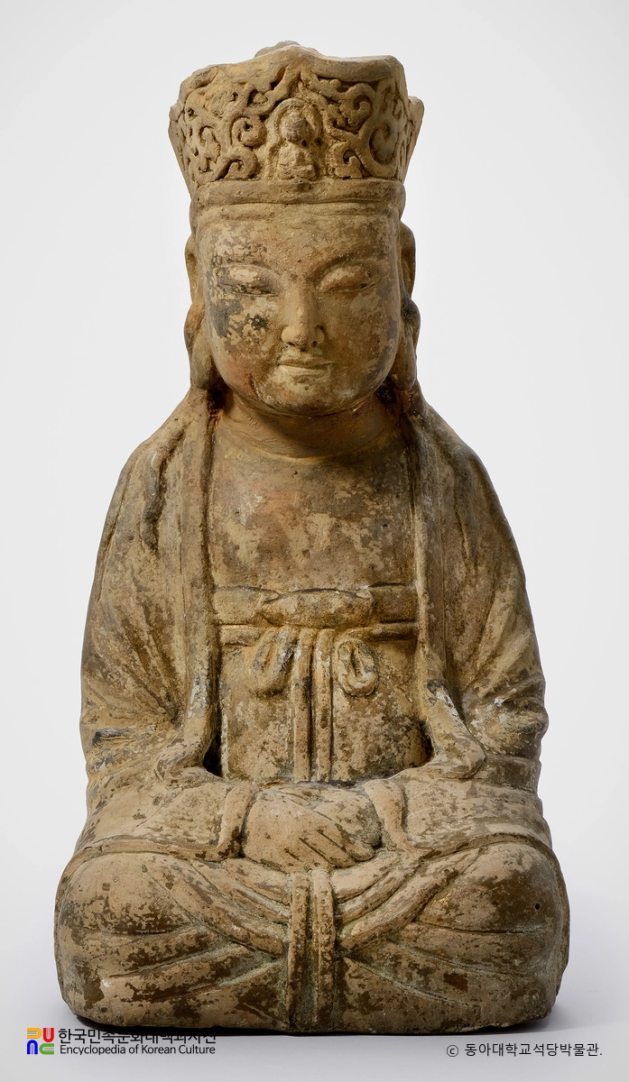 석조관음보살좌상