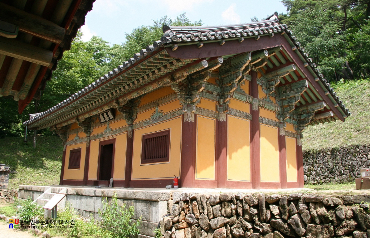 안동 봉정사 극락전 정측면