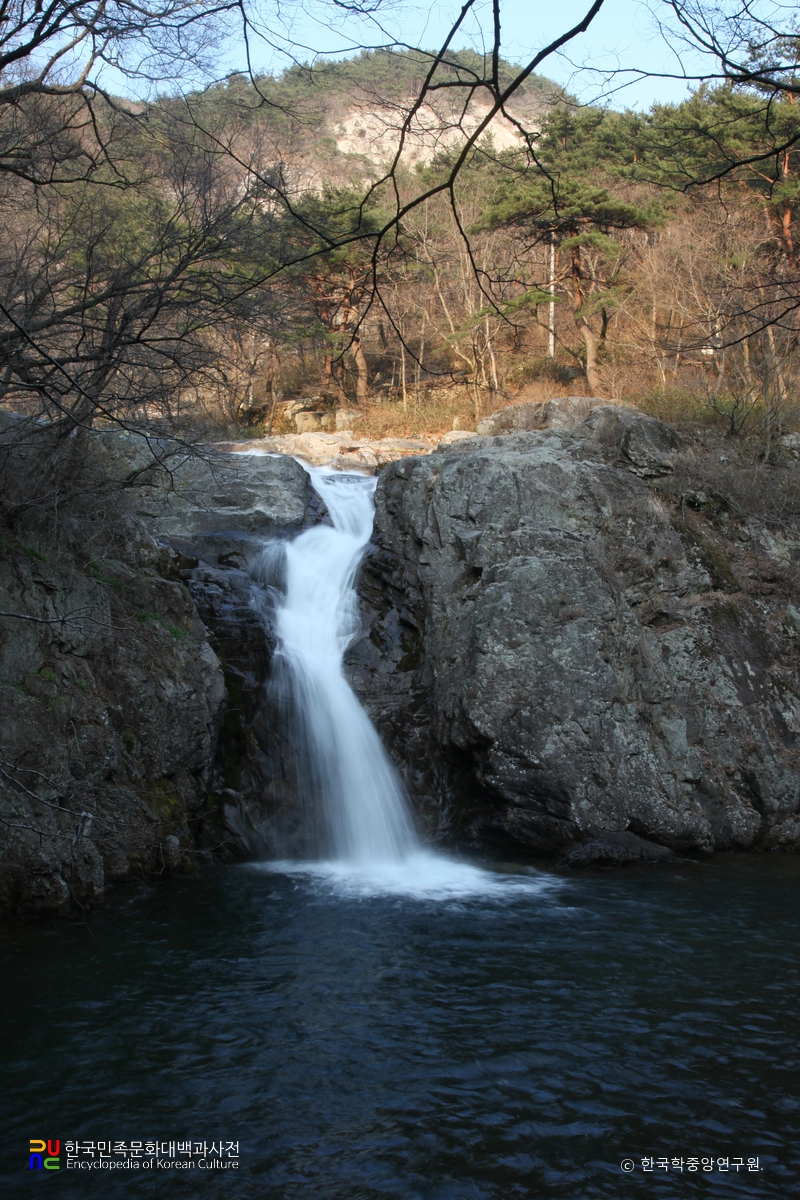 함양 심진동 용추폭포
