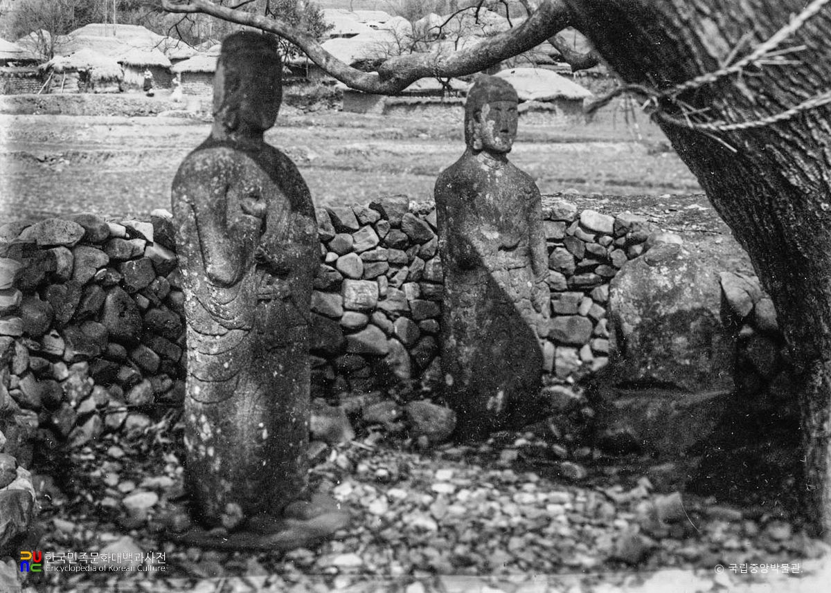 함안 대산리 석불